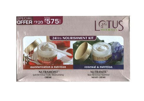 Lotus Herbals 24 Hours Nourishment Kit,  1 Piece(s)/Pack  All Skin Type 