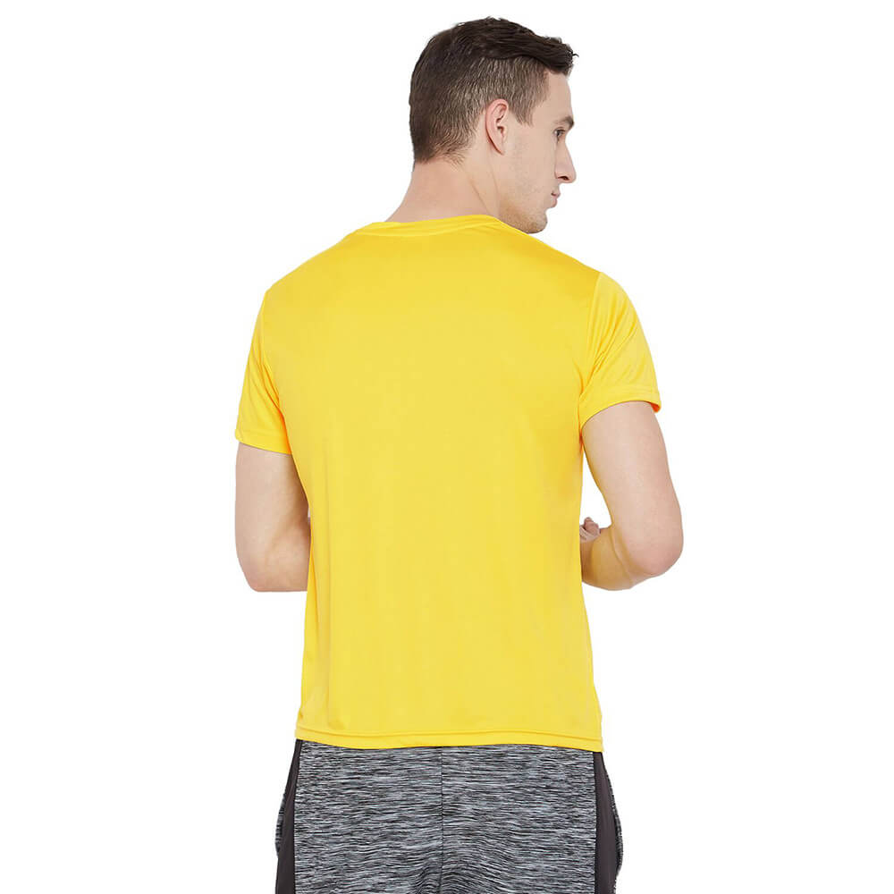 4 - Masch Mens Just Keep Running T Shirt,  Yellow  XL 