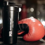 https://img8.hkrtcdn.com/15299/prd_1529817-MuscleBlaze-Steel-Pro-Shaker-Black-750-ml_o.jpg