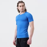 https://img8.hkrtcdn.com/43453/prd_4345207-MuscleBlaze-Compression-Muscle-Tee-Half-Sleeve-Medium-Superman-Blue_o.jpg
