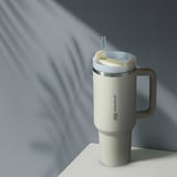 https://img8.hkrtcdn.com/44981/prd_4498007-MuscleBlaze-Stainless-Steel-Vacuum-Insulated-Tumbler-Stallion-White-1.2-L_o.jpg
