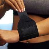 4 - Fitsy Wrist Wrap, Black Free Size