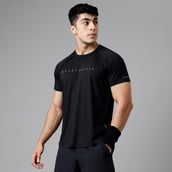 3 - MuscleBlaze Active Tee Half Sleeve,  Midnight Black  Small