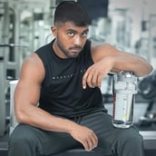 MuscleBlaze Gallon Bottle, Grey 2 L