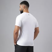 5 - MuscleBlaze Patterned Dry-Fit Active Tee Half Sleeve, Polar White Large
