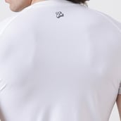 6 - MuscleBlaze Compression Muscle Tee Half Sleeve,  Large  Polar White 