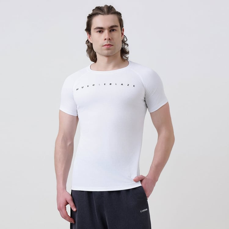 1 - MuscleBlaze Patterned Dry-Fit Active Tee Half Sleeve,  Large  Polar White 